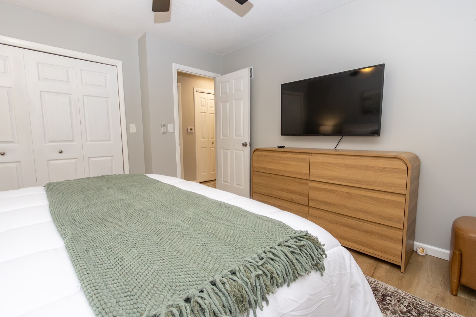 King bedroom